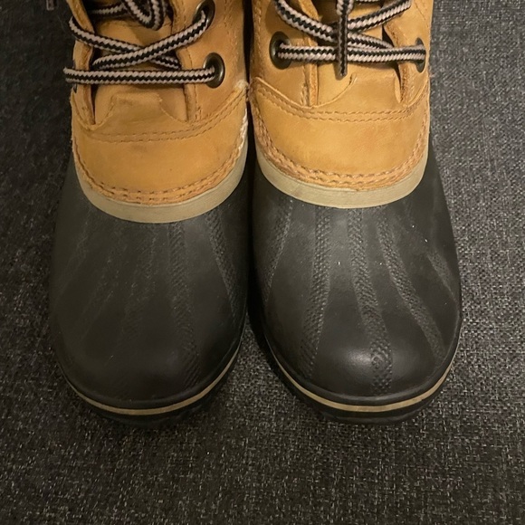 Sorel Slimpack II boots size 7 - Picture 4 of 11